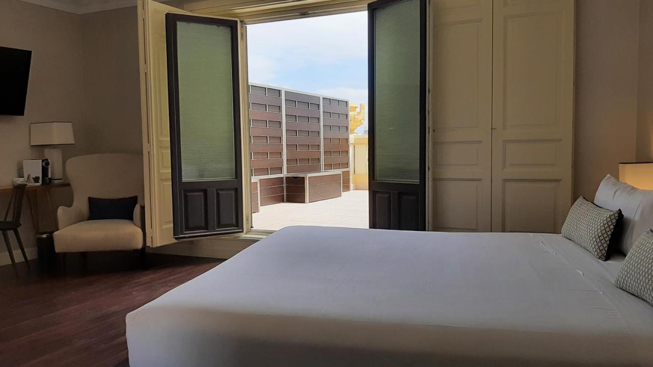 马德里萨尔第耐罗酒店 外观 照片